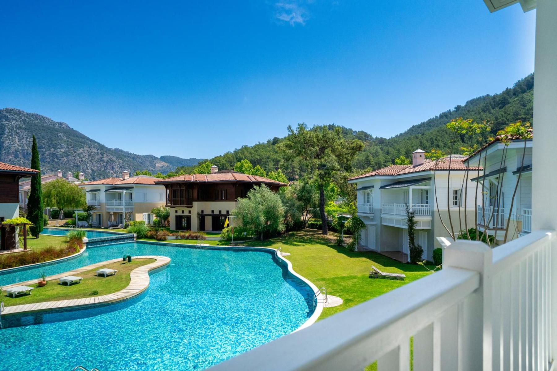 Portville 16 Luxurious In Portville Gocek Villa